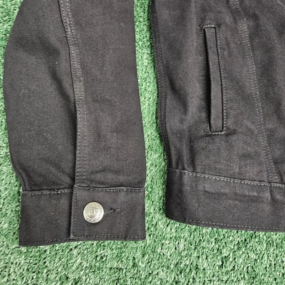 New True Religion Jacket Mens Medium Black Denim Jean Trucker Slim